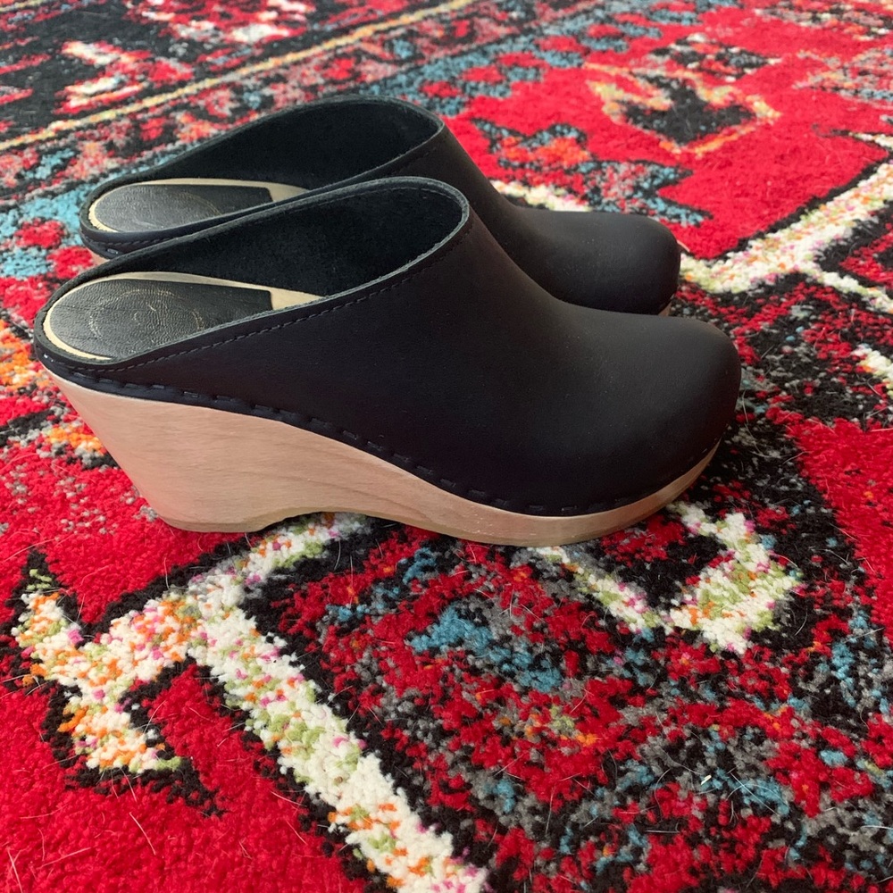 No. 6 Store Black Wedge Clogs -SOLD